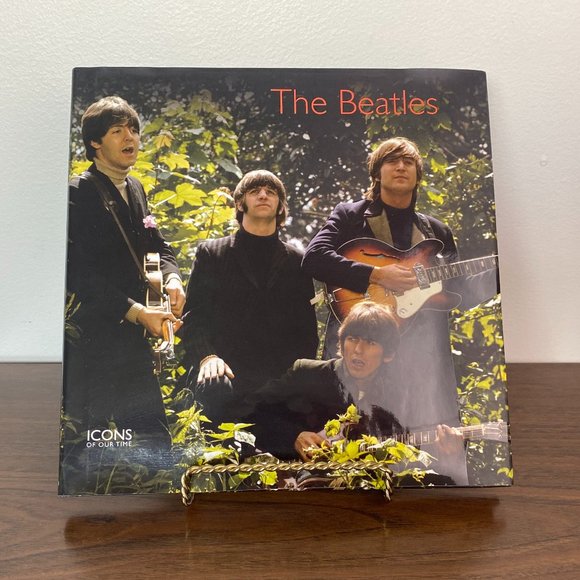 The Beatles: Icons of Our Time Hardcover Book Tim Hill Pulteney Press 2009 Music - Picture 1 of 10